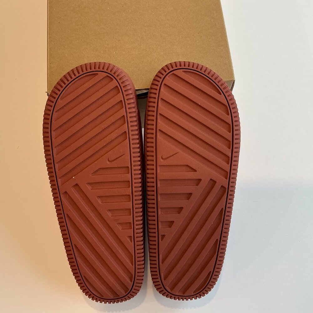 Nike Rust Slide Sandals - Picture 5 of 5